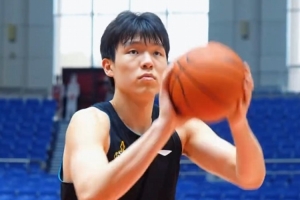 砥砺前行全力以赴！青岛国信制药今晚客场对阵浙江稠州金租