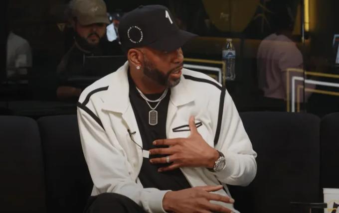 星空体育入口-大反转，麦迪突爆争议发言！科比家人很欣慰，球迷：这才是兄弟情