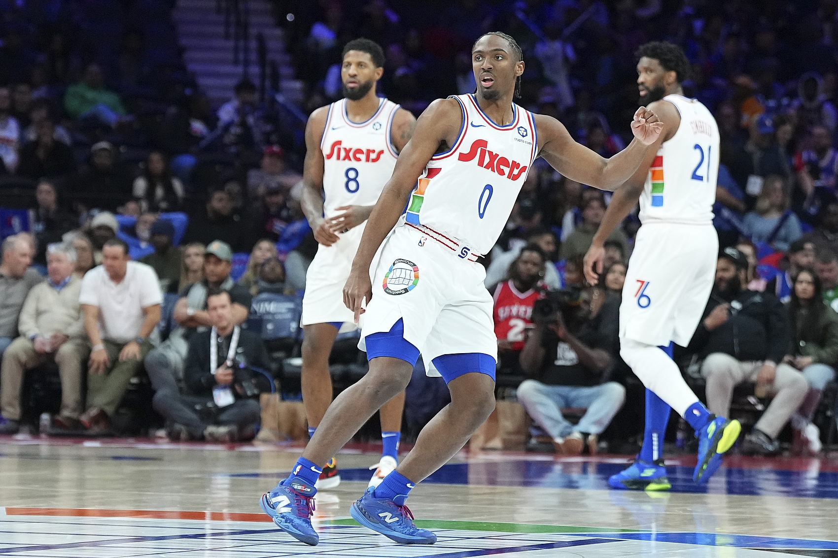 星空体育-一个准得都没有？半场马克西12中3&amp;恩比德10中3&amp;乔治8中2